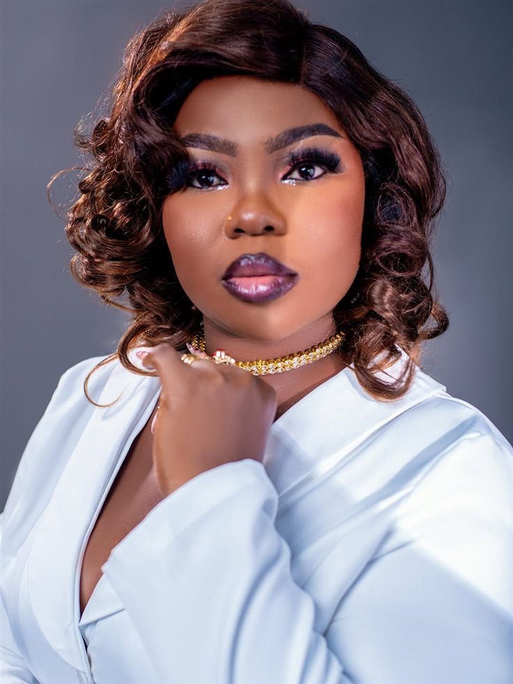 Birthday photoshoot at Captures Studio Surulere