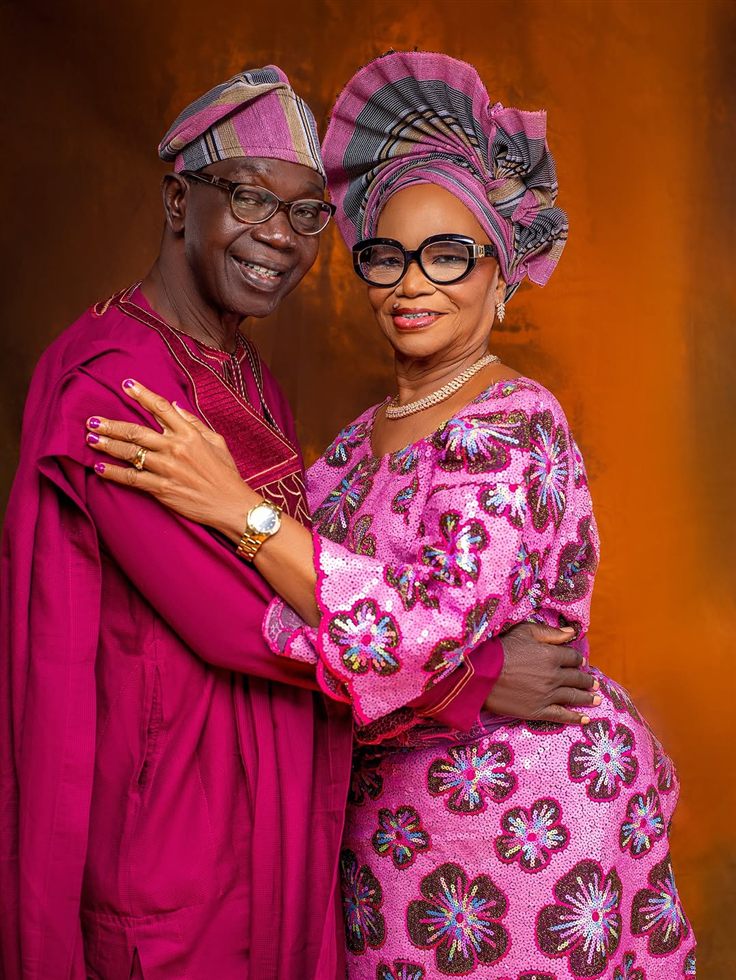 Family and couple photoshoot at Captures Studio Surulere