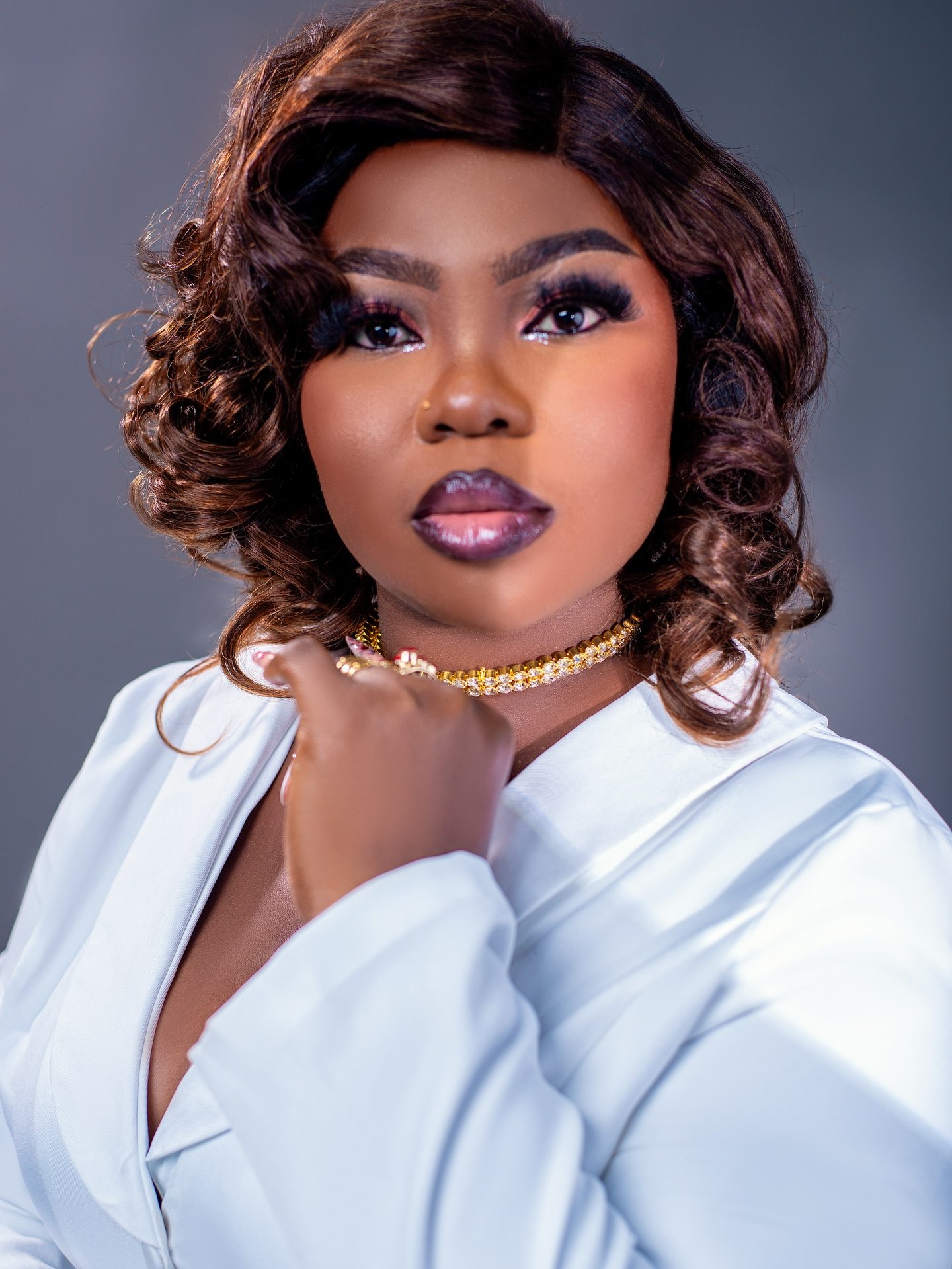Makeup and beauty portrait at Captures Studio Surulere